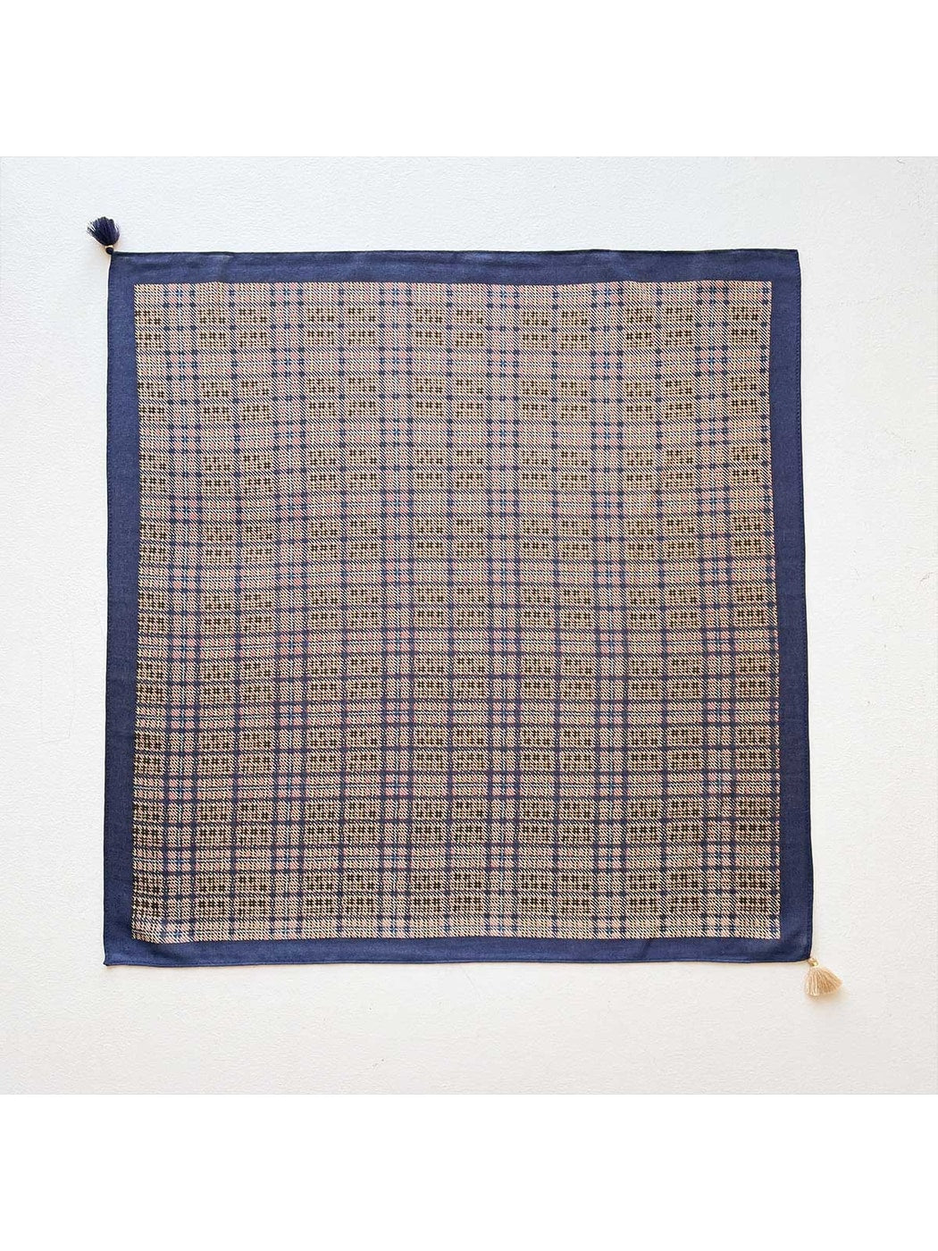 Scarvii - Vintage Check Print Border Tassel Square Scarf