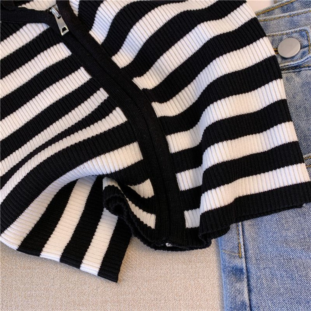 Vesty - Striped Zip-Up Sleeveless Top