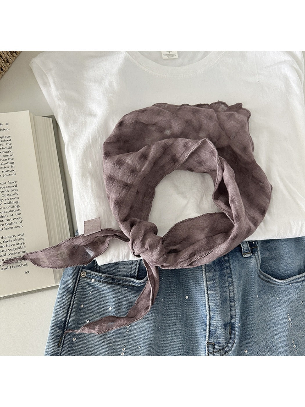 Scarvii - Vintage Openwork Triangle Scarf with Plaid Design
