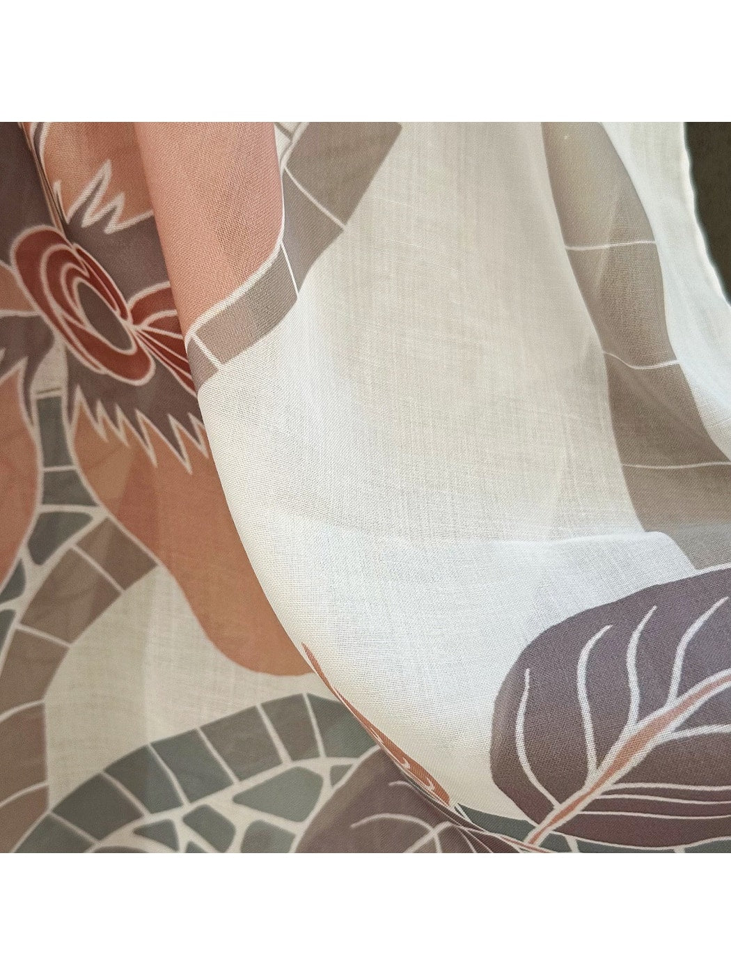 Scarvii - Retro Earth Tone Floral Print Square Scarf