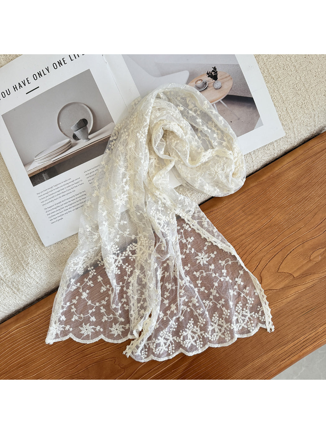 Scarvii - Floral Lace Scalloped Edge Scarf