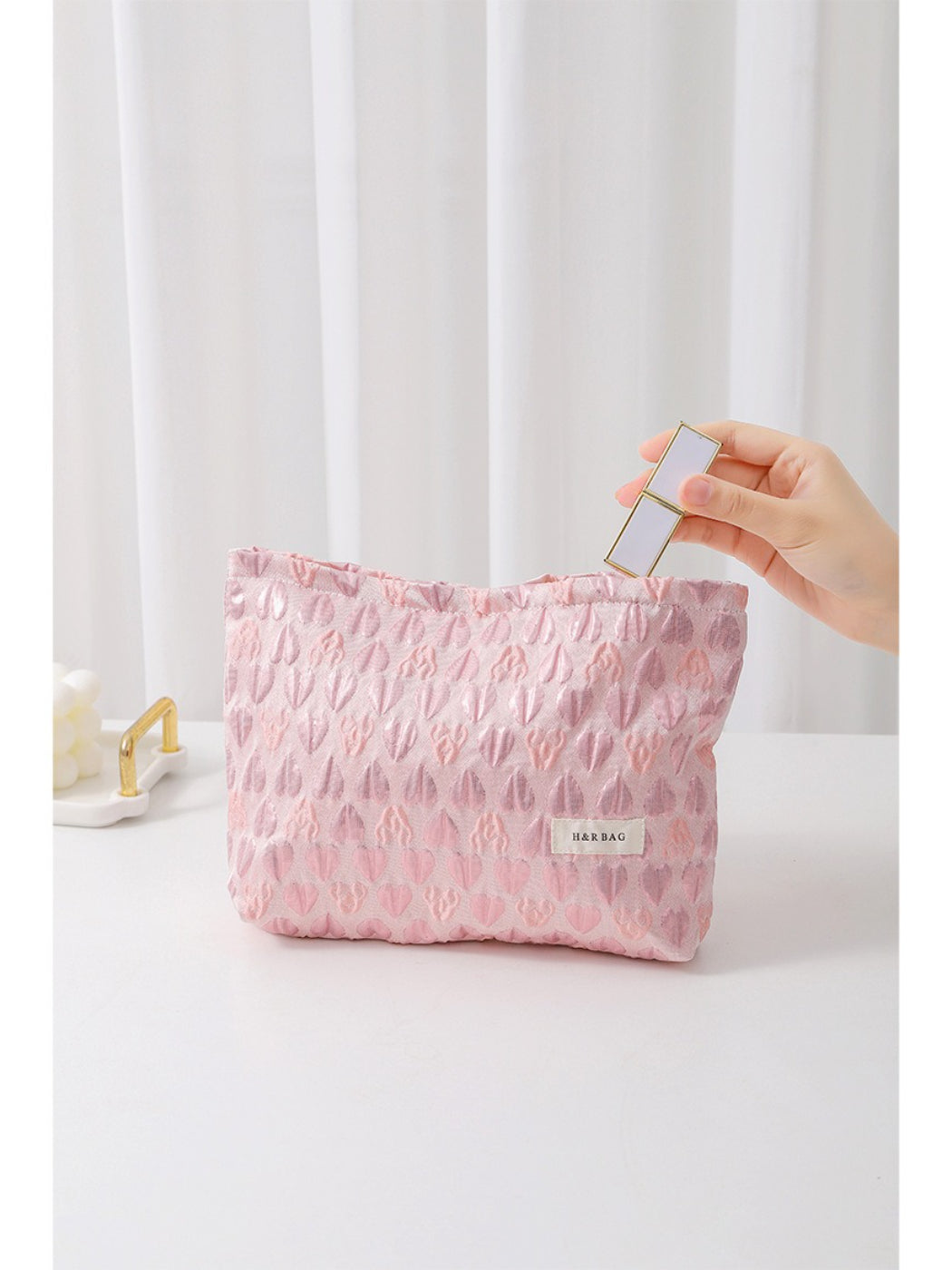 Cosbai - Heart Pattern Cosmetic Bag