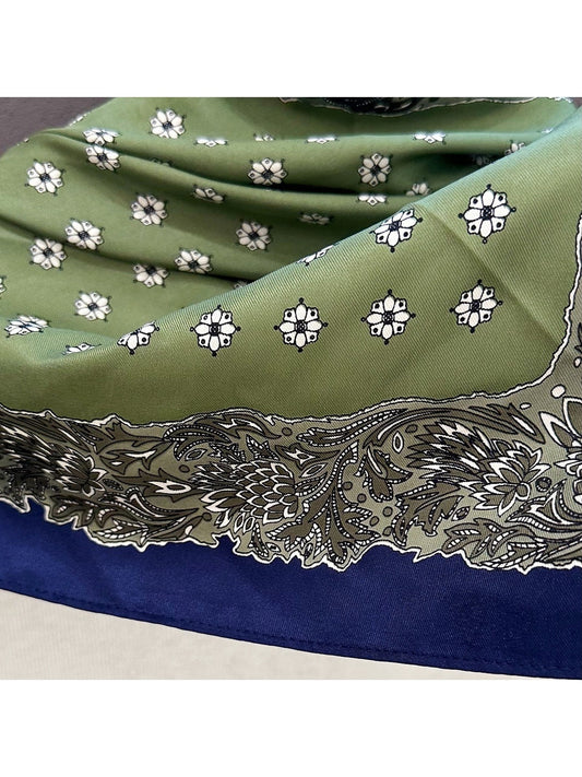Scarvii - Vintage Contrast Trim Floral Triangle Bandana
