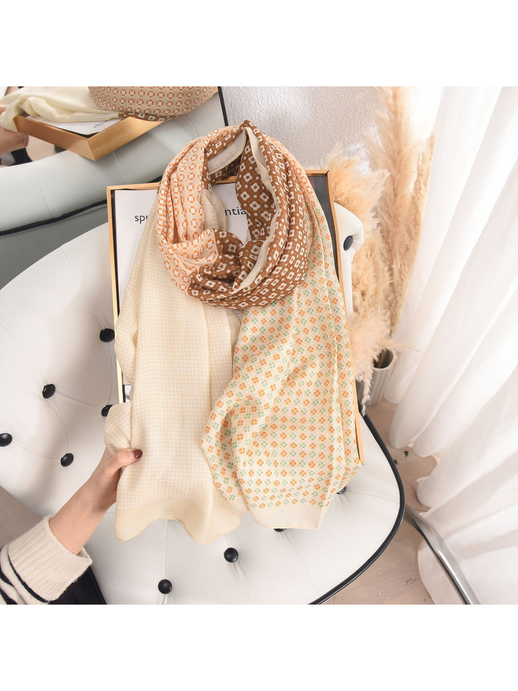 Scarvii - Soft Retro Geo Print Lightweight Scarf