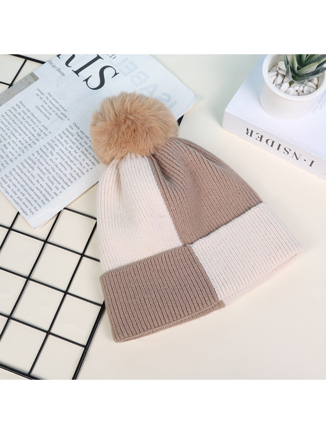 Haila - Women's Knitted Beanie with Pom Pom
