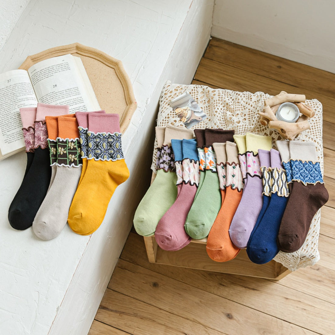 Rufia - Color Block Lace Trim Mid-Calf Socks