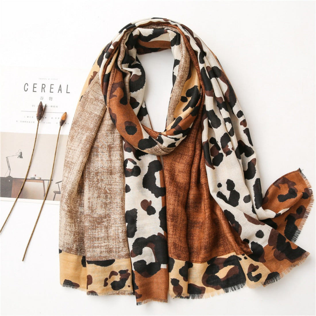 Scarvii - Colorblock Leopard Print Scarf