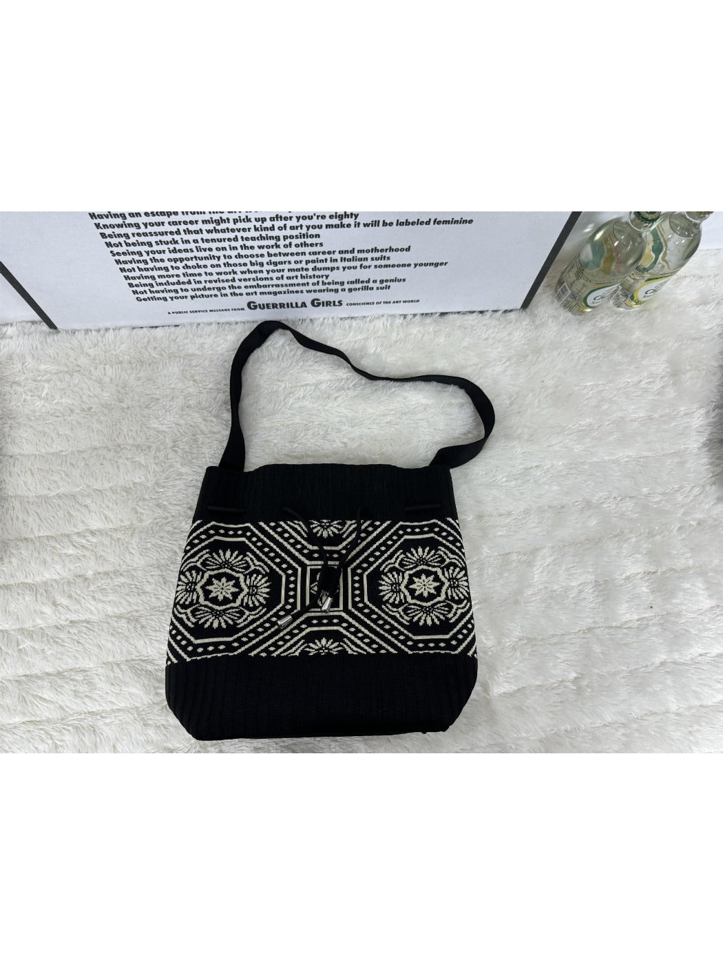 Cosbai - Knitted Shoulder Bag with Retro Style Featuring Drawstrings