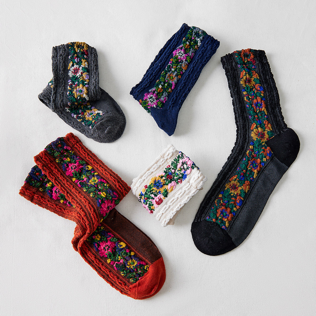 Rufia - Vintage Floral Print Summer Socks