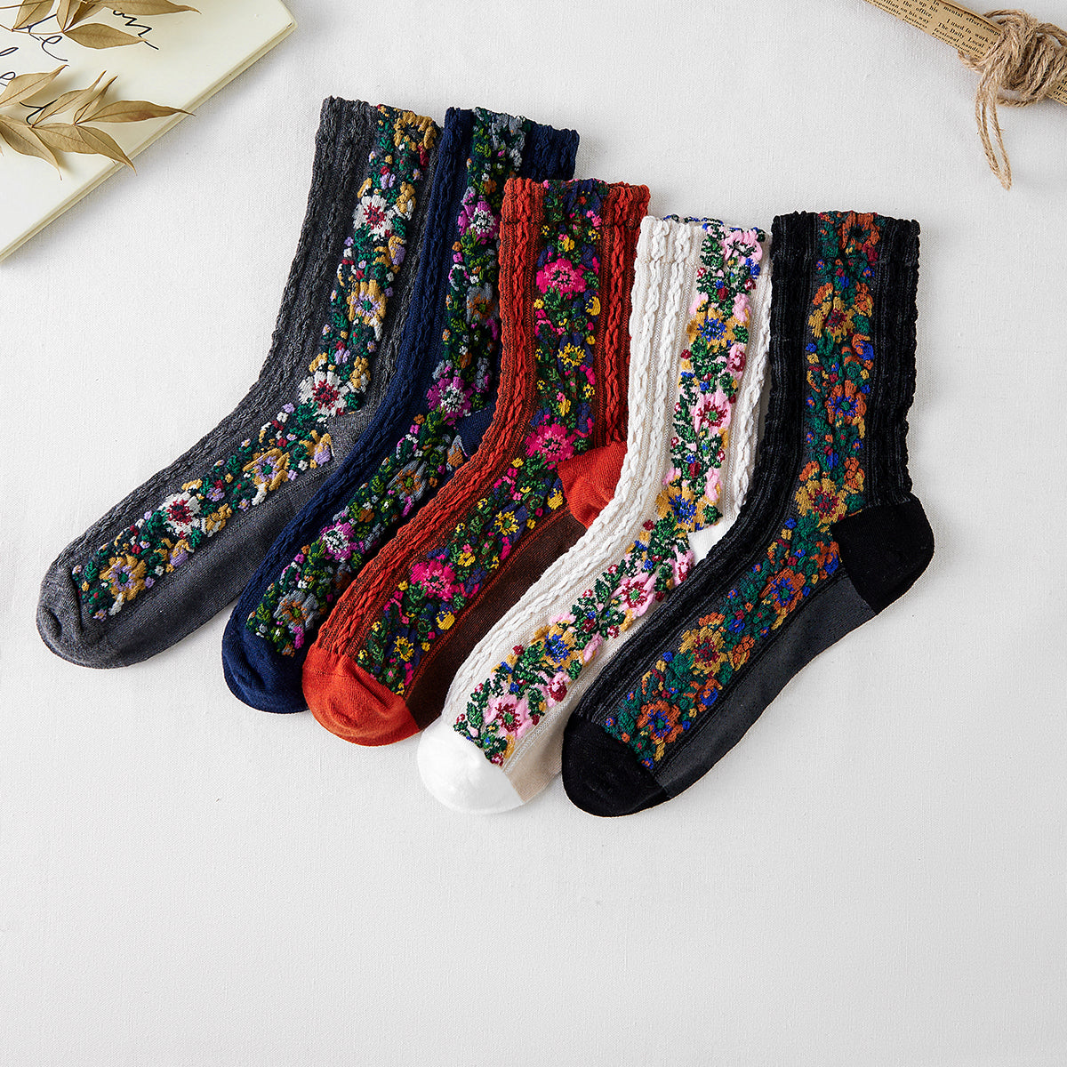 Rufia - Vintage Floral Print Summer Socks