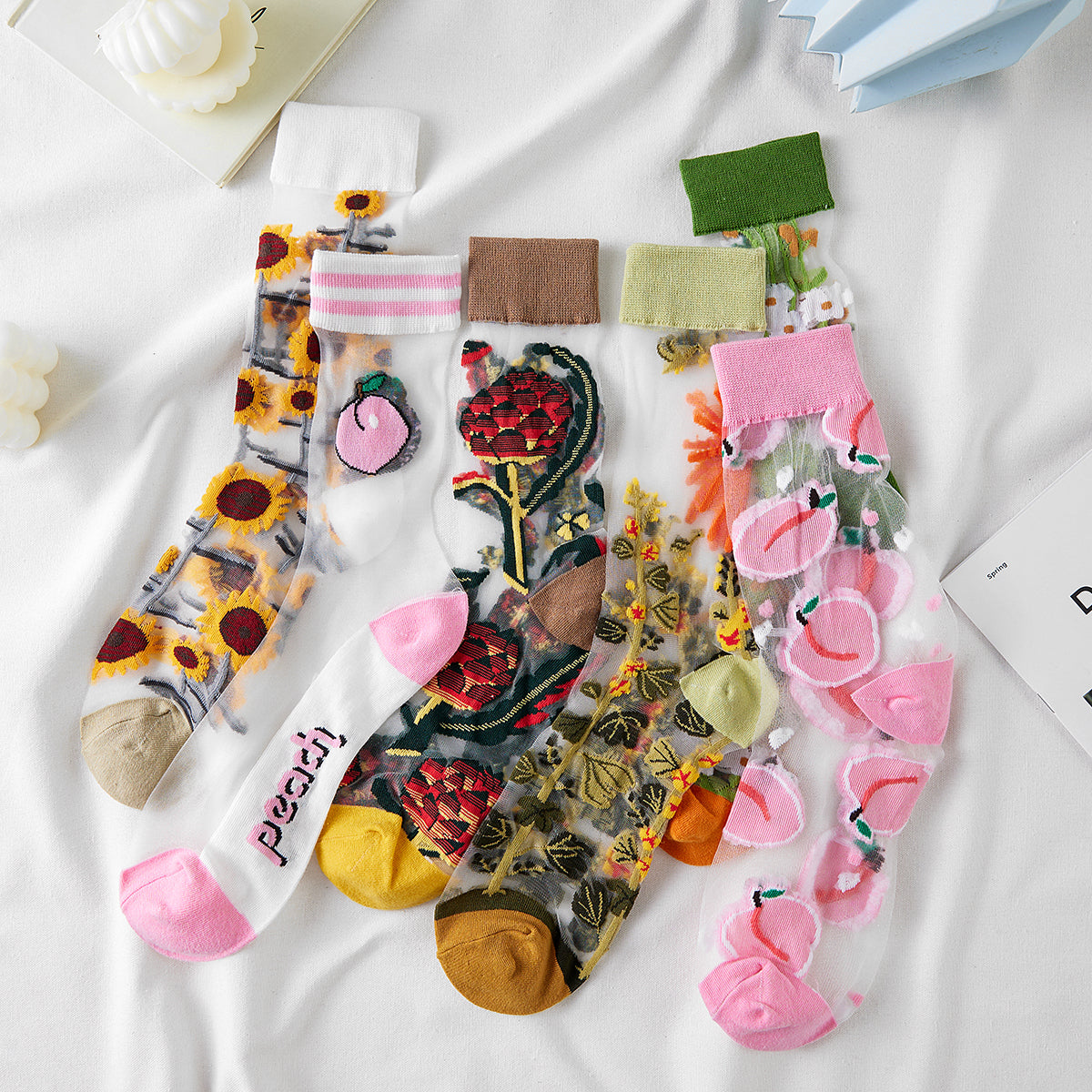 Rufia - Delicate Floral Summer Socks