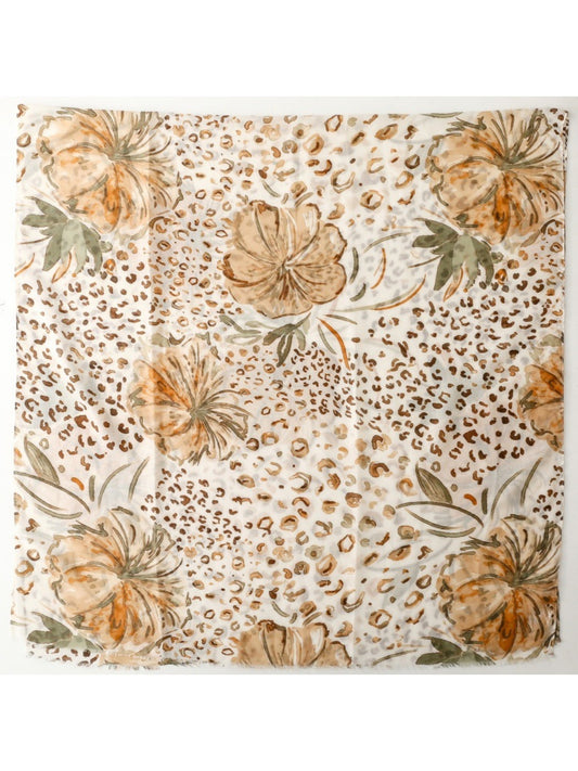 Scarvii - Classic Scarf with Leopard & Floral Print