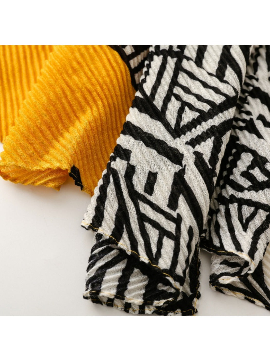 Scarvii - Yellow Zebra Print Crinkle Scarf