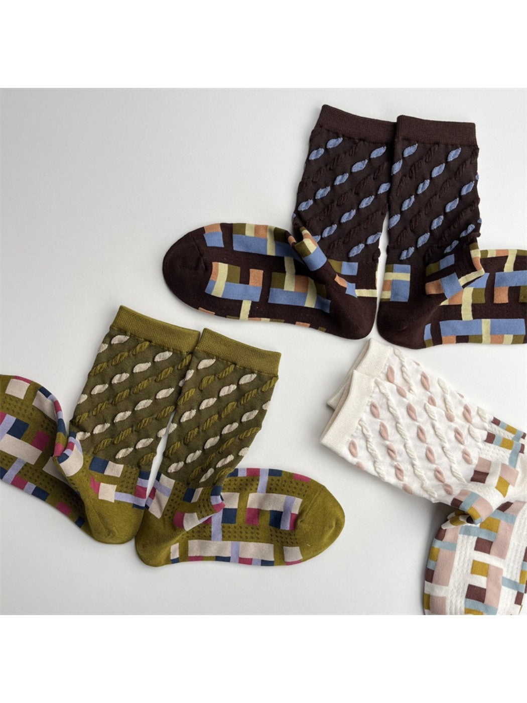 Rufia - Color Block Mid-Calf Socks – Check & Dots
