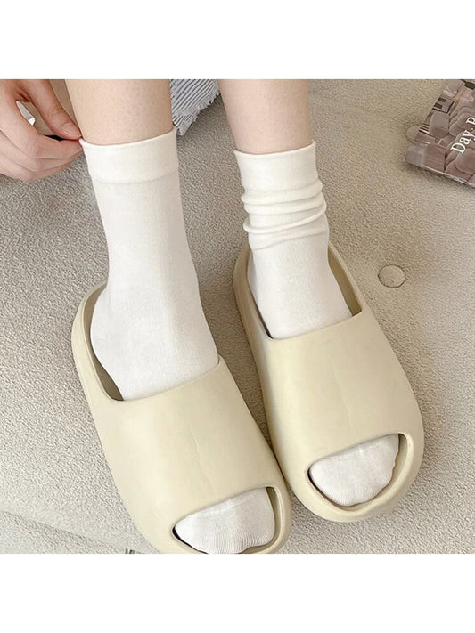Rufia - Classic Creamy Solid Color Crew Socks