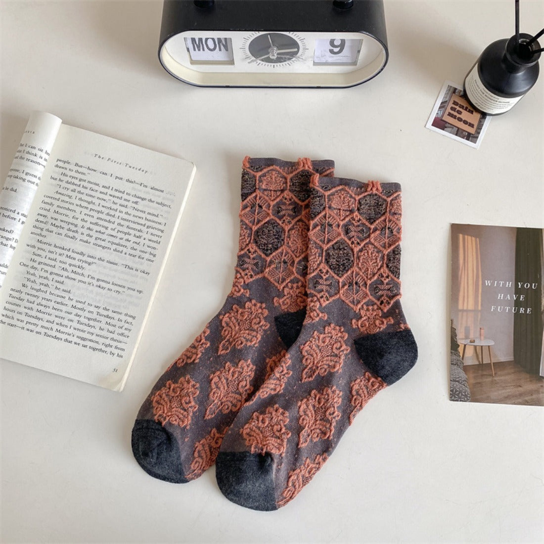 Rufia - Vintage Court Style Embossed Floral Mid-Calf Socks