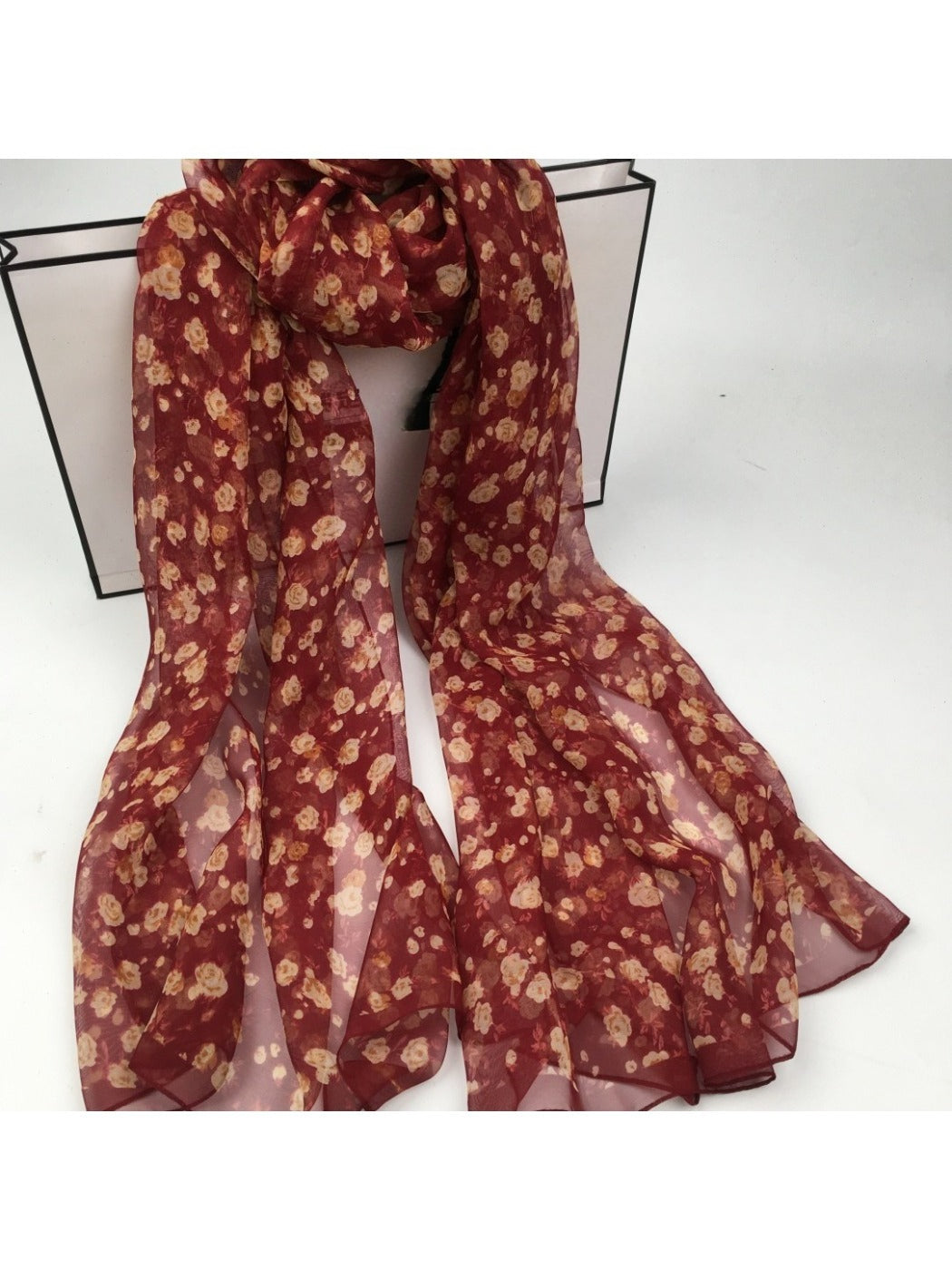 Scarvii - Women's Floral Patterned Scarf - Versatile & Stylish