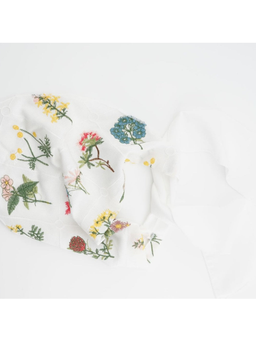 Scarvii - Wildflower Embroidery Triangle Tie Headscarf