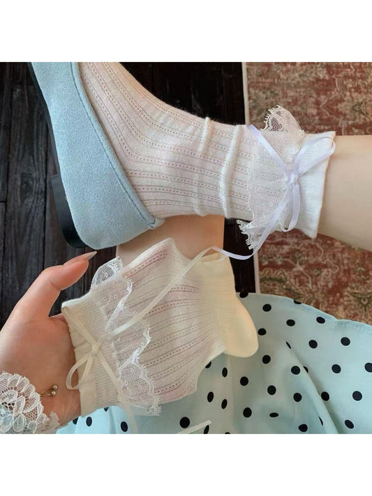 Rufia - Solid Color Lace Trim Casual Crew Socks