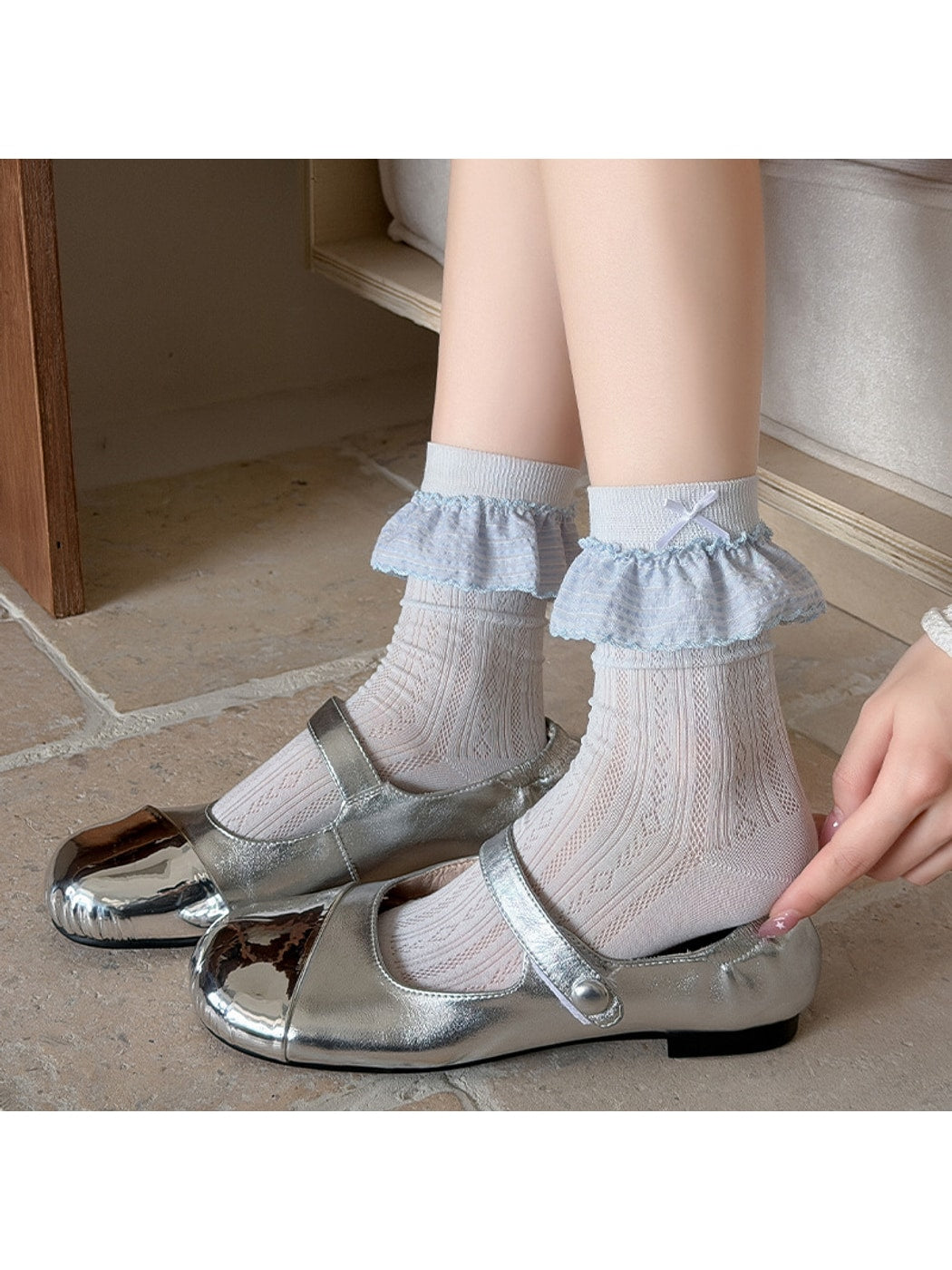 Rufia - Bow Trim Ballet Style Crew Socks for Women