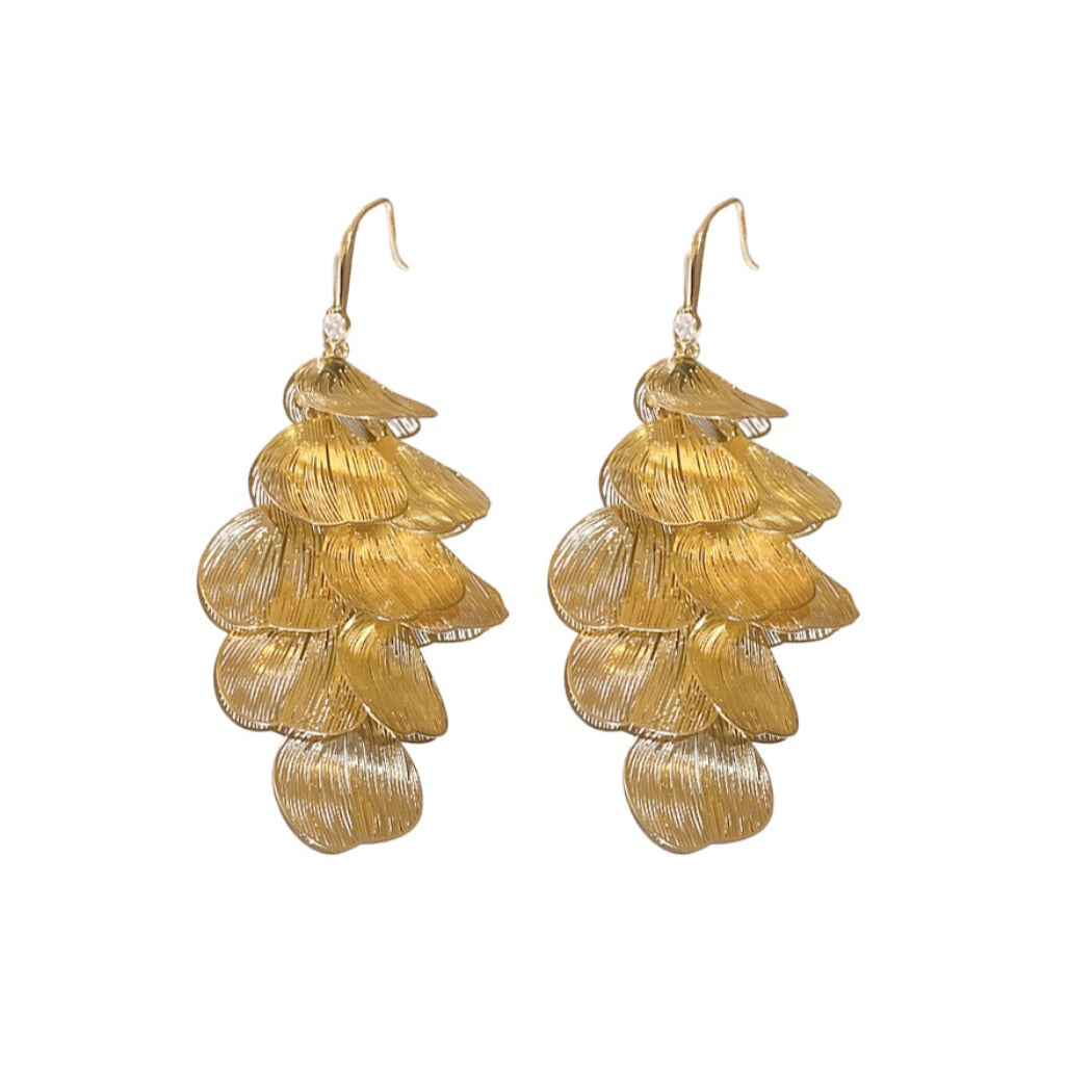 Earwish - Hollow Floral Fringe Earrings - Delicate & Shiny