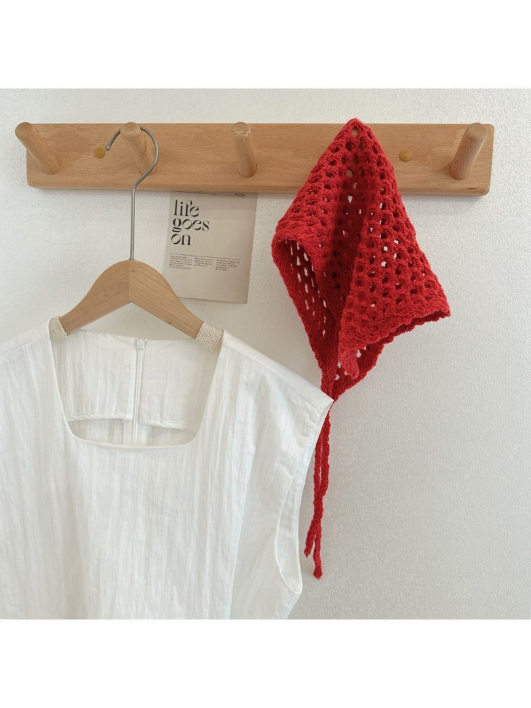 Scarvii - Vintage Knitted Triangle Scarf with Openwork Pattern