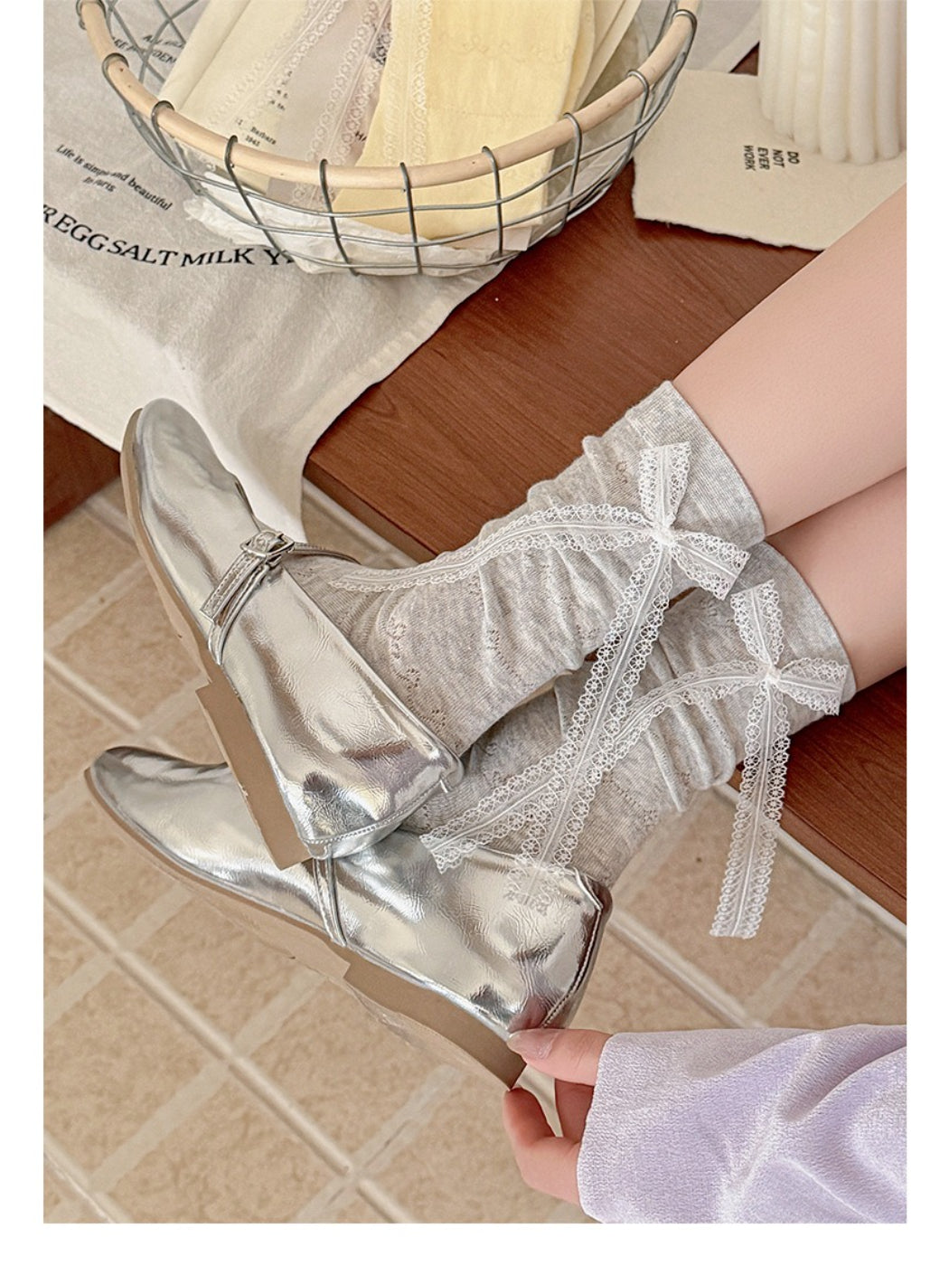 Rufia - Elegant Bow Lace Accent Crew Socks product image 10