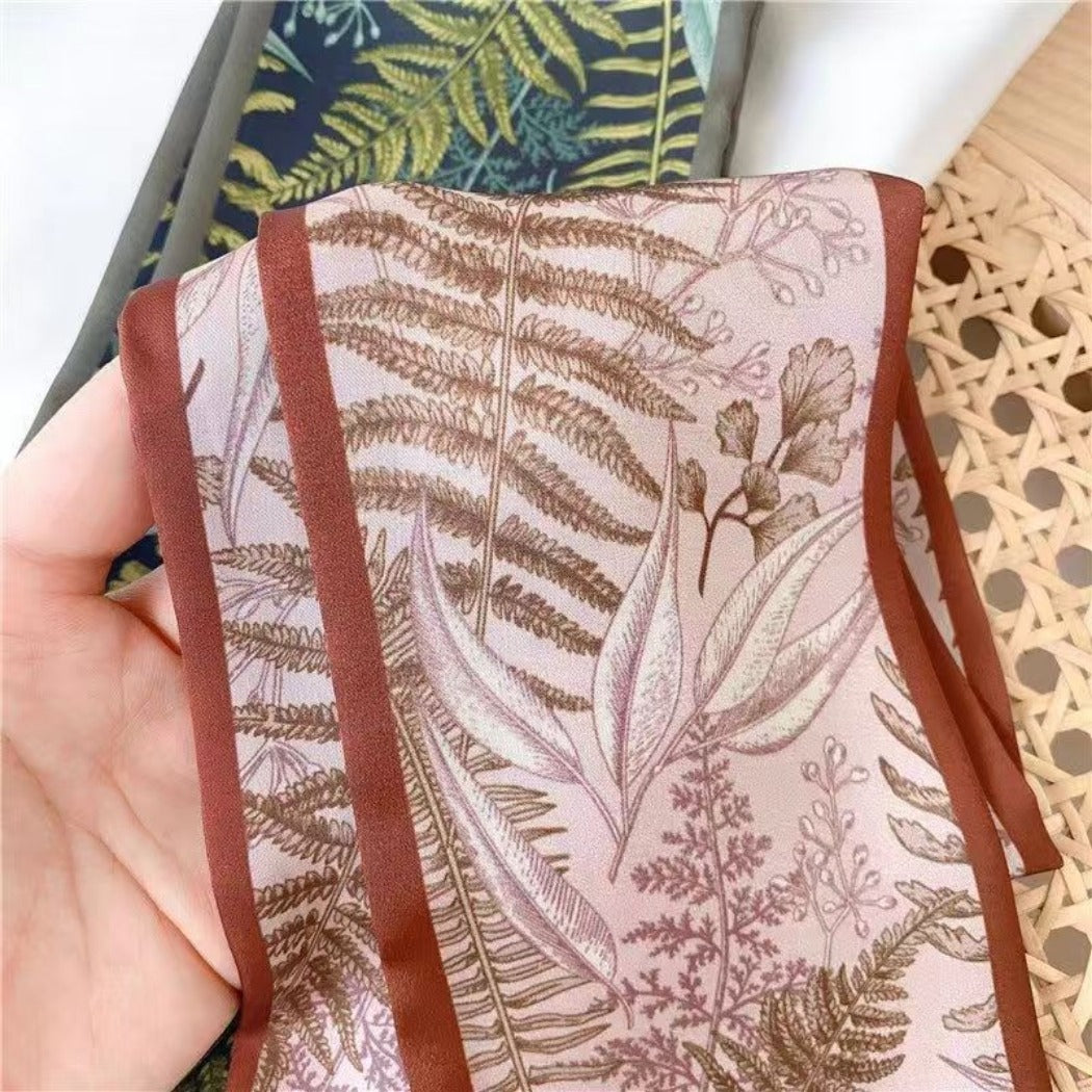 Scarvii - Plant-Print Neck Scarf - Classic & Soft