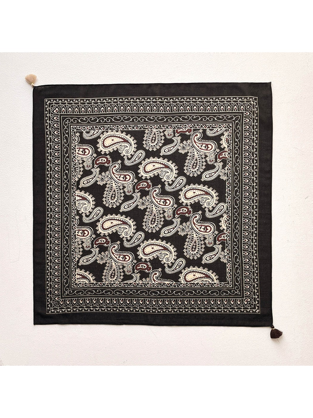 Scarvii - Intricate Styling Paisley Print Square Scarf