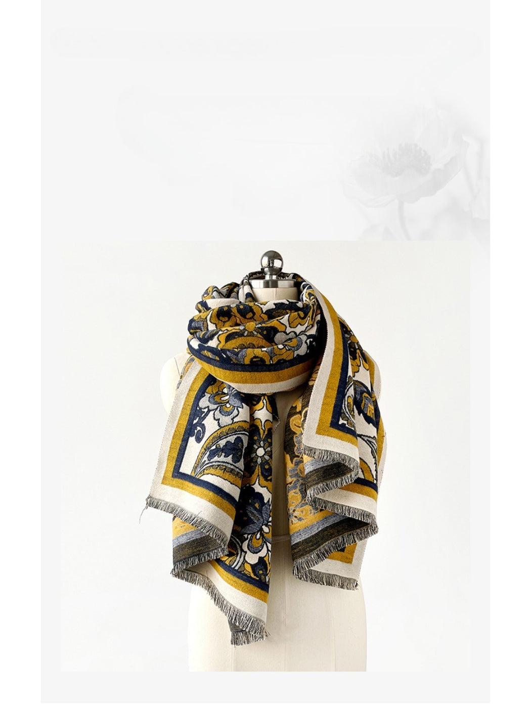 Scarvii - Floral Paisley Soft Weave Scarf