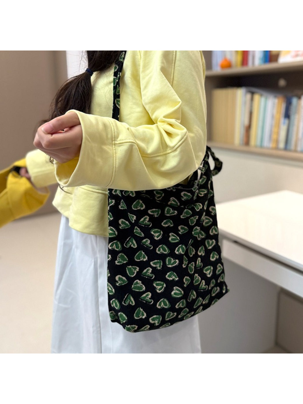 Cosbai - Abstract Heart Print Soft Shoulder Bag