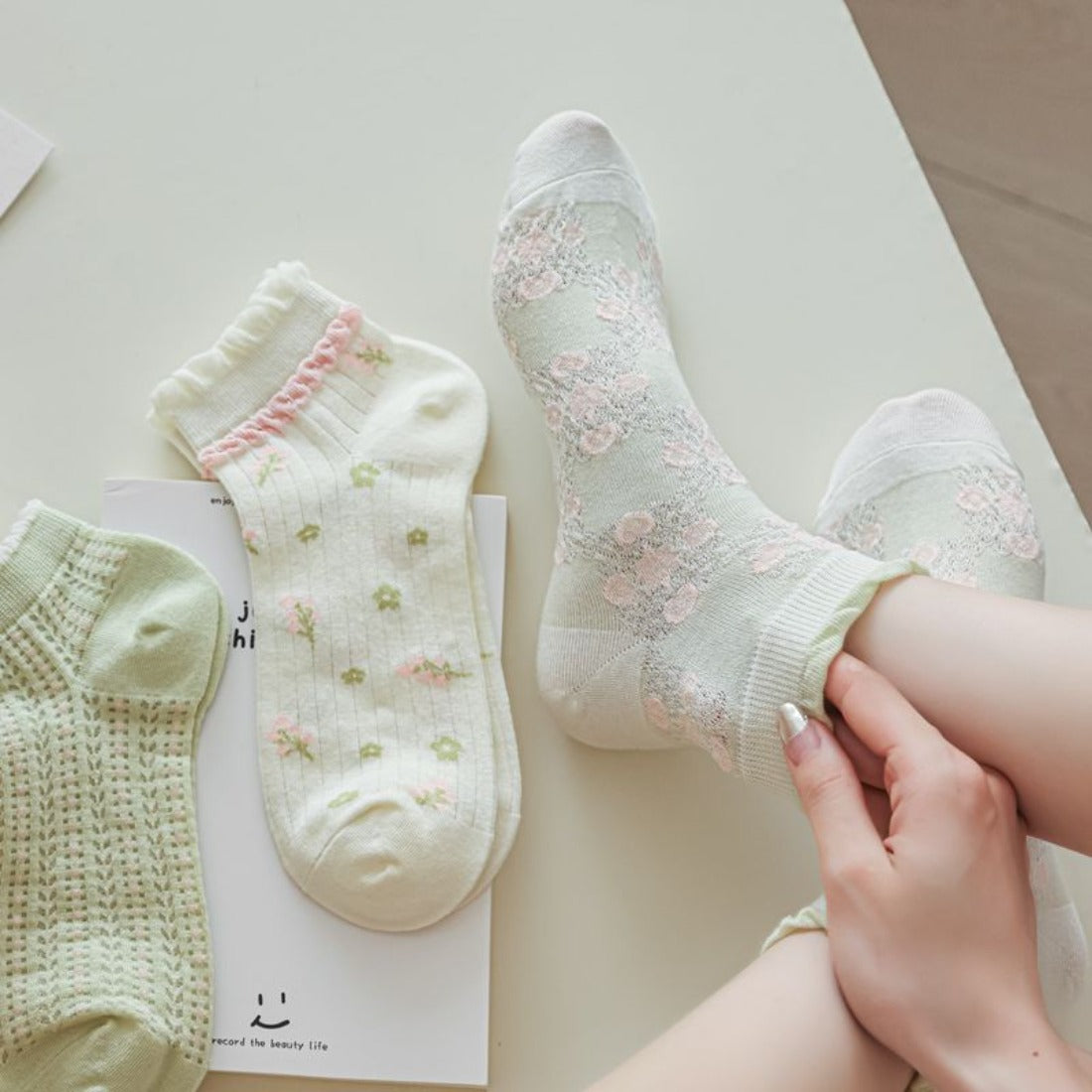 Rufia - Pastel Green & Pink Summer Ankle Socks