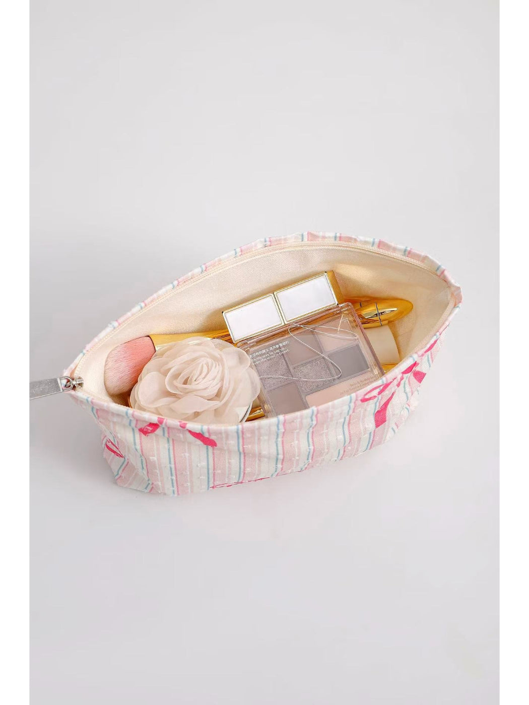 Cosbai - Romantic Floral Cosmetic Bag