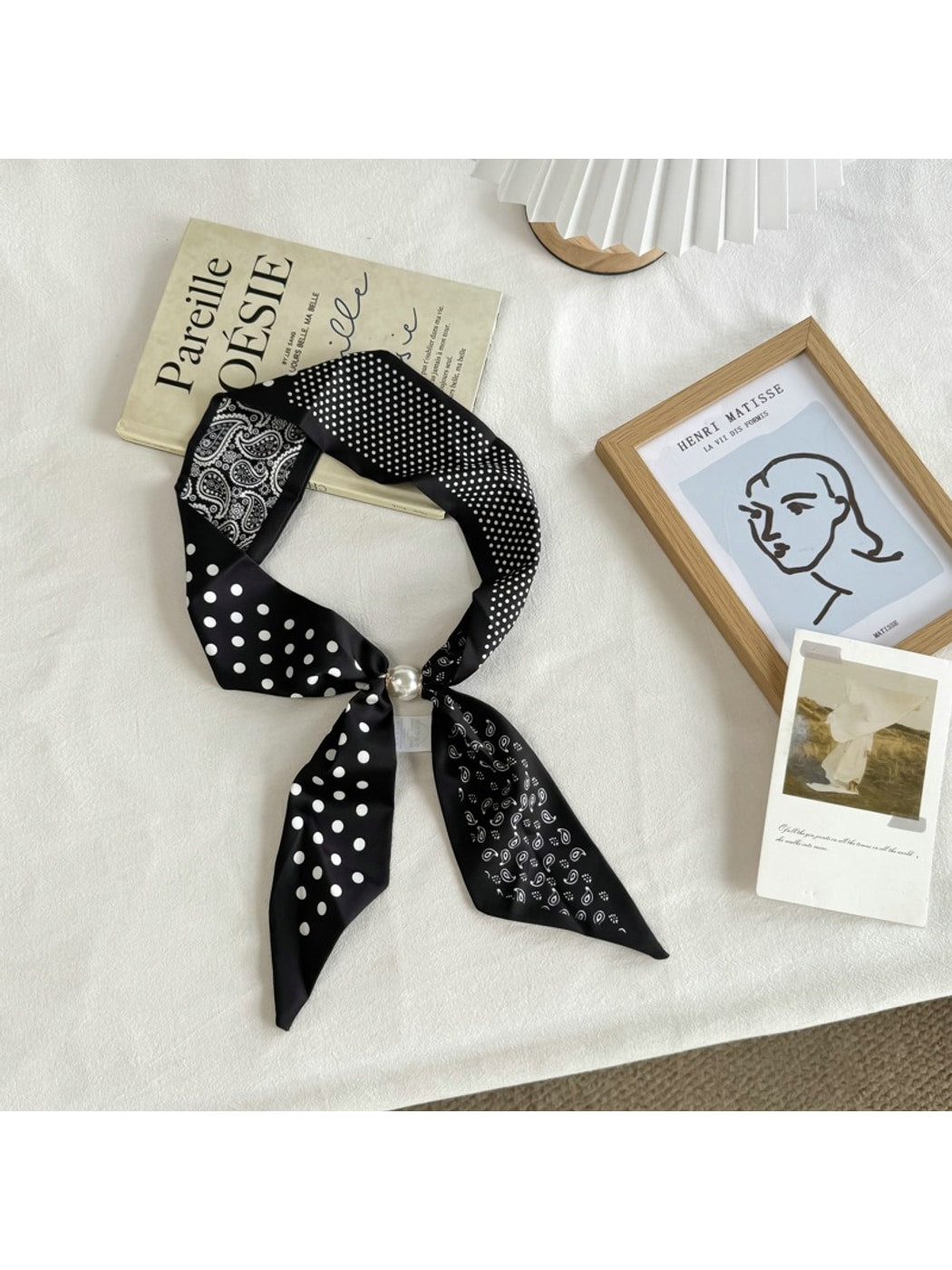 Scarvii - Chic Contrast Trim Narrow Scarf