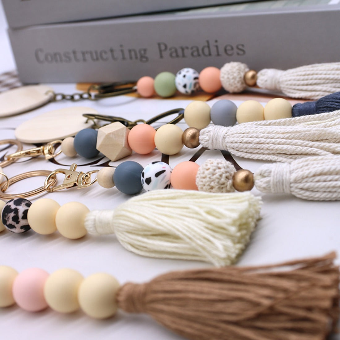 Koco - Round Wood Bead Tassel Keychain
