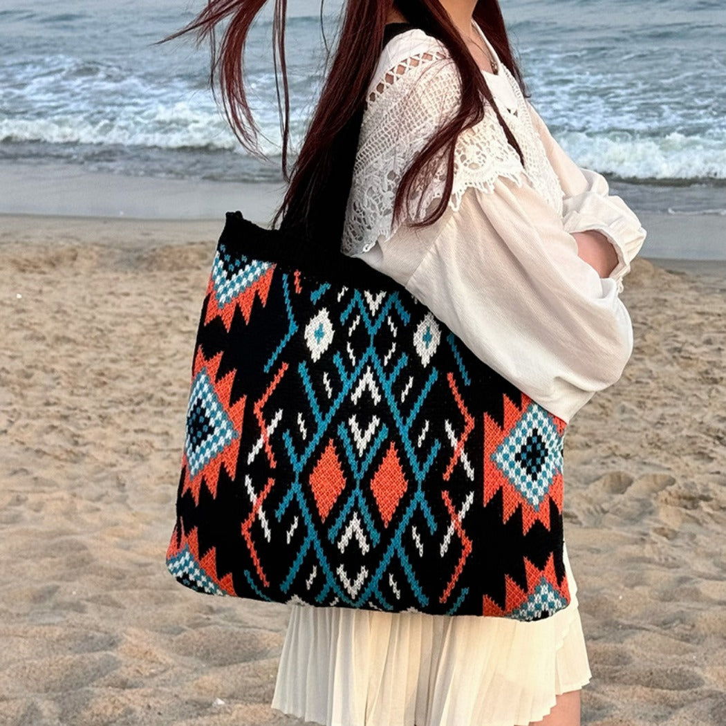 Cosbai - Boho Chic Geometric Shoulder Bag - Beige / Black