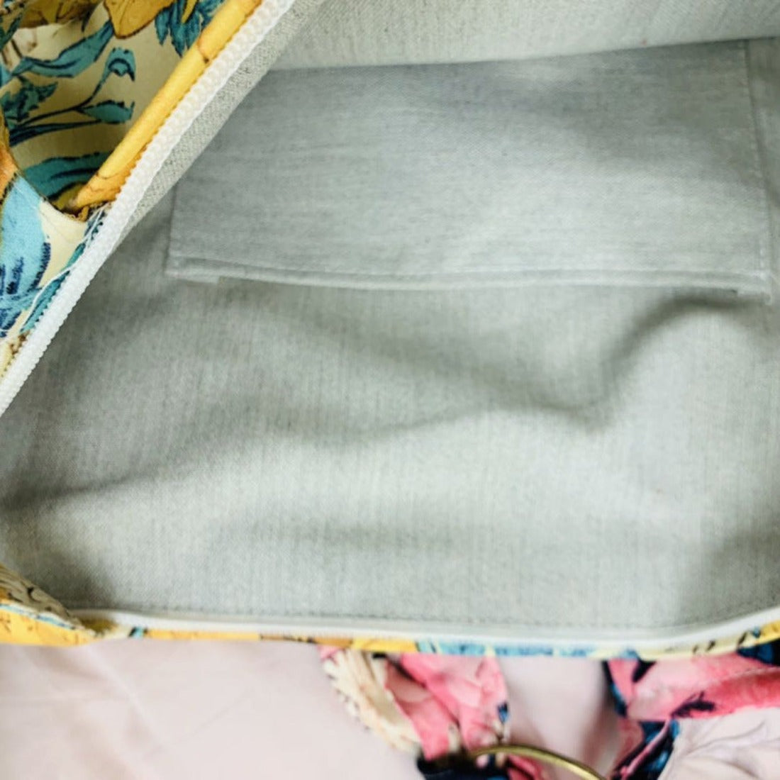 Cosbai - Vintage Floral Corduroy Tote Bag