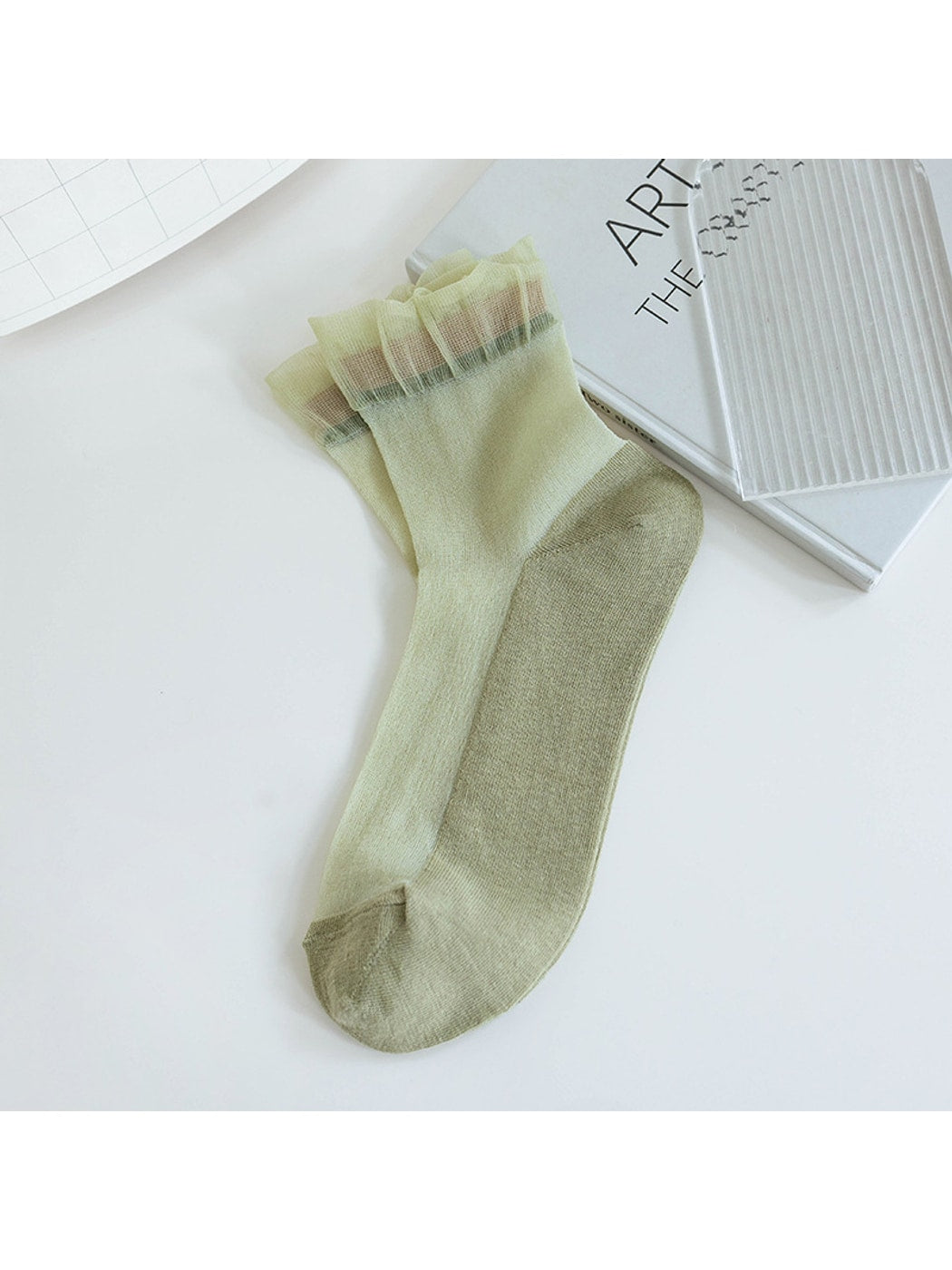 Rufia - Casual Ruffle Trim Crew Socks