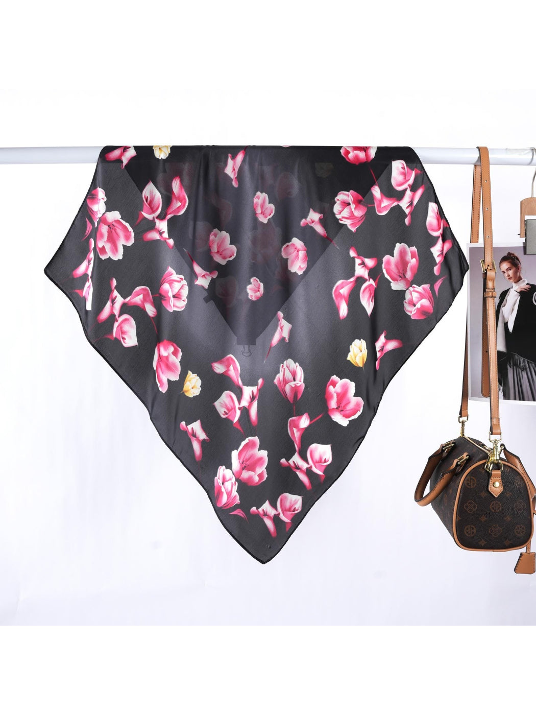 Scarvii - Magnolia Bloom Square Scarf
