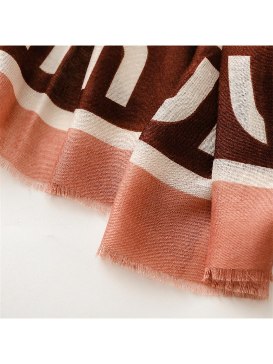 Scarvii - Graphic Stripe Pattern Everyday Scarf