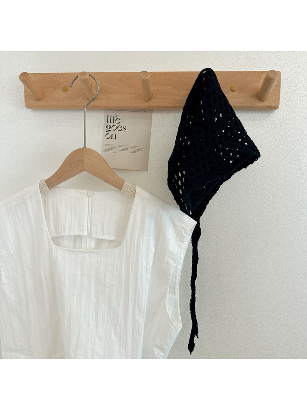 Scarvii - Vintage Knitted Triangle Scarf with Openwork Pattern