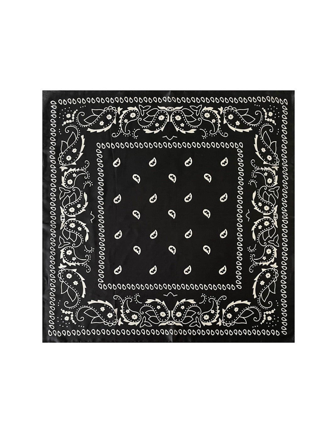 Scarvii - Vintage Paisley Scarf - A stylish and versatile scarf