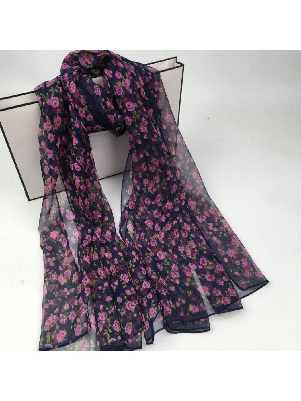 Scarvii - Women's Floral Patterned Scarf - Versatile & Stylish