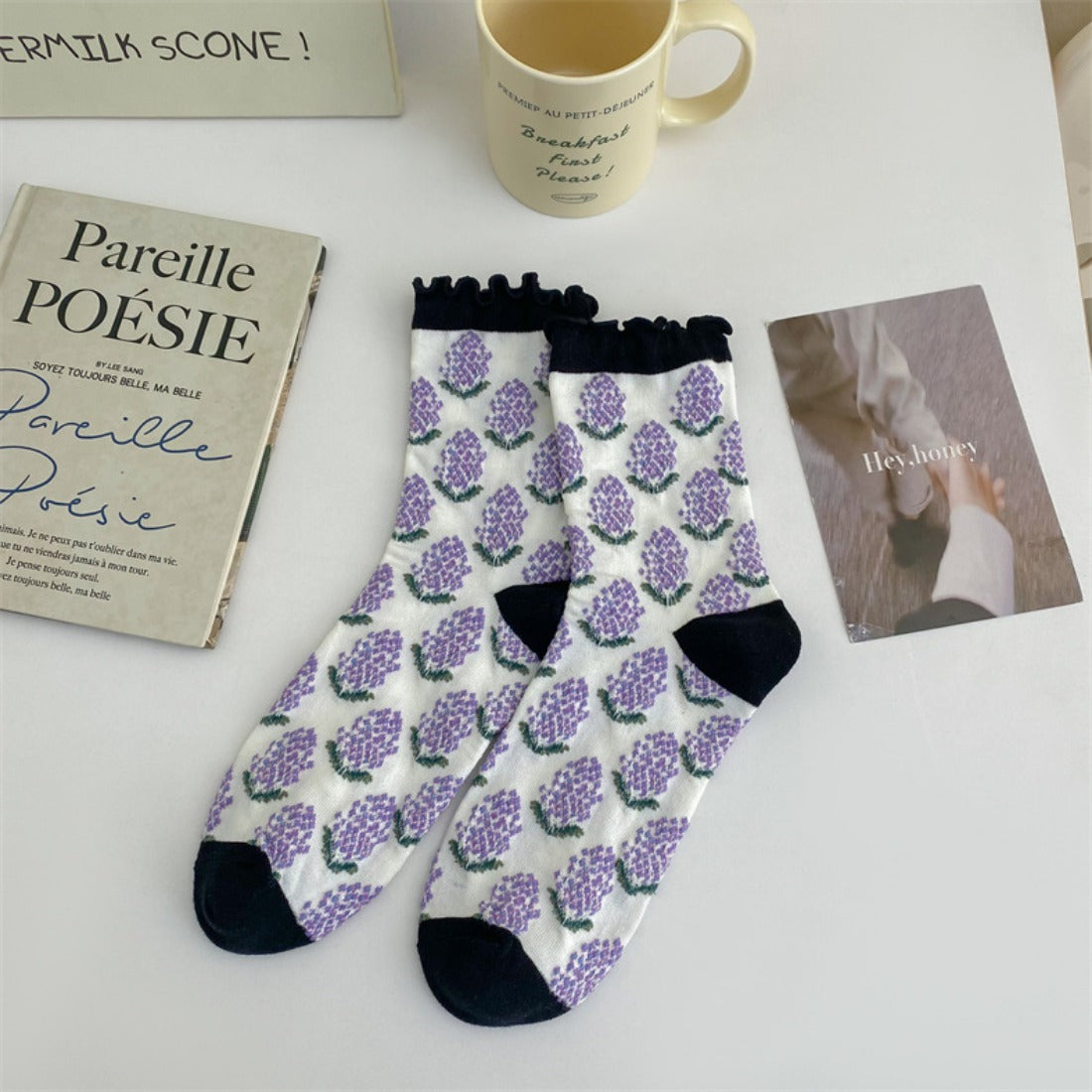Rufia - Embossed Wheat Ear Pattern Ruffle Mid-Calf Socks