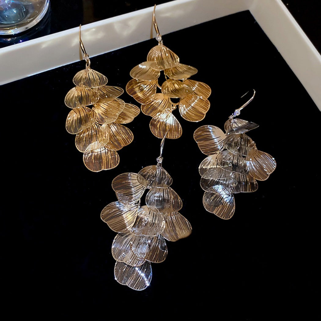 Earwish - Hollow Floral Fringe Earrings - Delicate & Shiny
