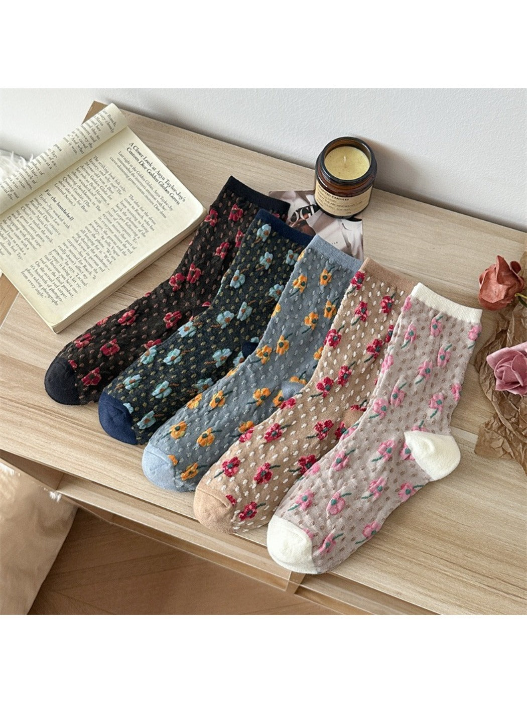 Rufia - Dotted Garden Floral Crew Socks