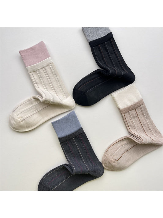 Rufia - Color-Block Mid-Calf Socks – Minimalist & Warm