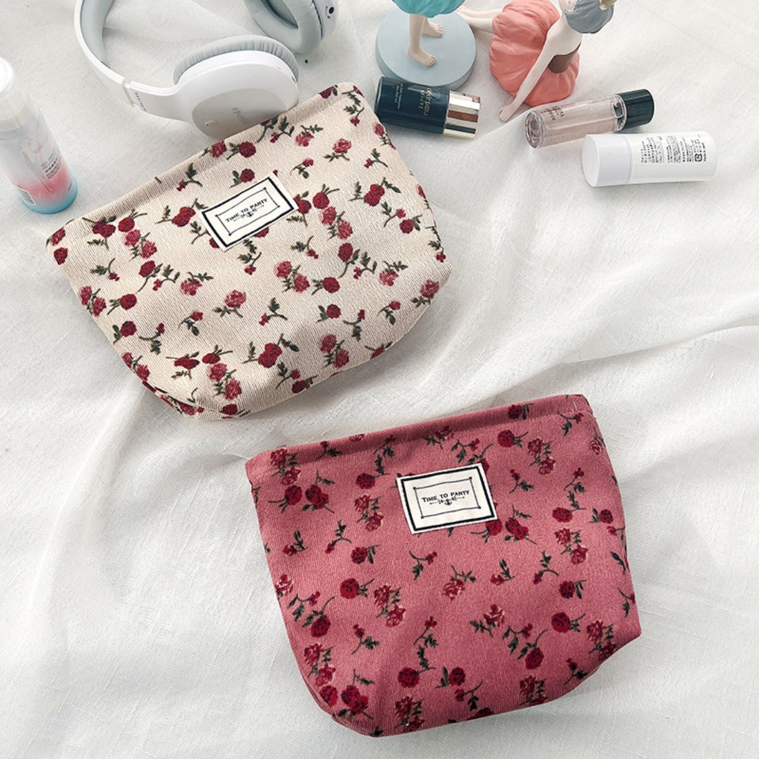 Cosbai - Rose Pattern Corduroy Makeup Bag
