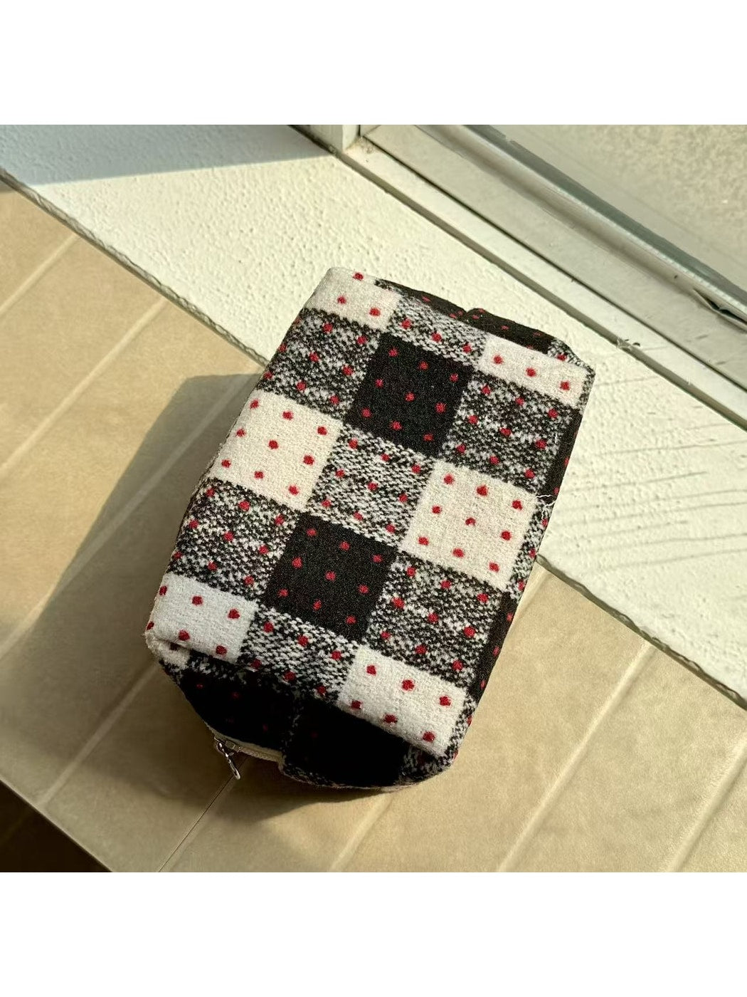 Cosbai - Plaid Polka Dots Handheld Women's Cosmetic Bag