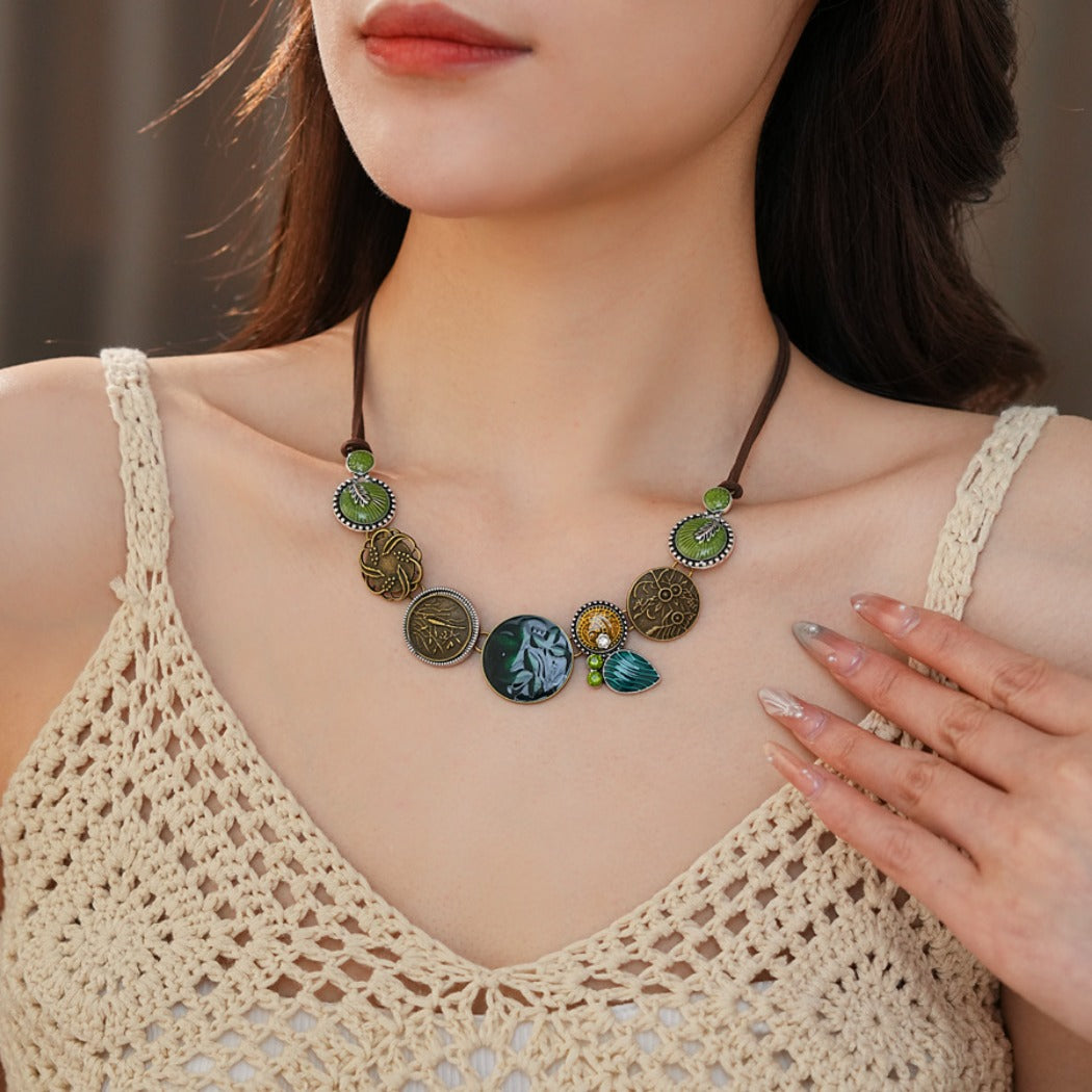 Bauai - Boho Round Bead Necklace with Leaf Charm - Vintage